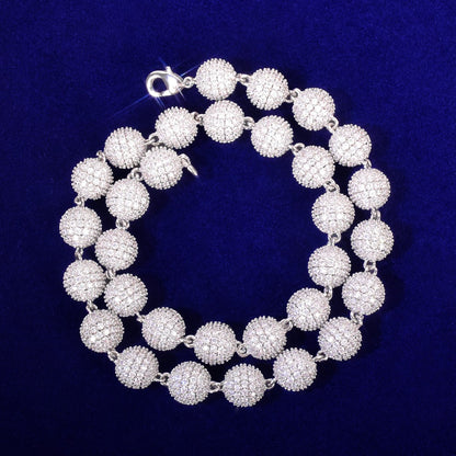 Diamond Sphere Chain